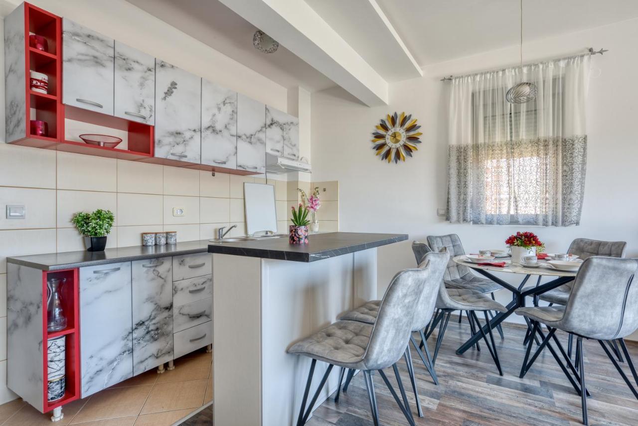 Apartment With A View 부드바 외부 사진