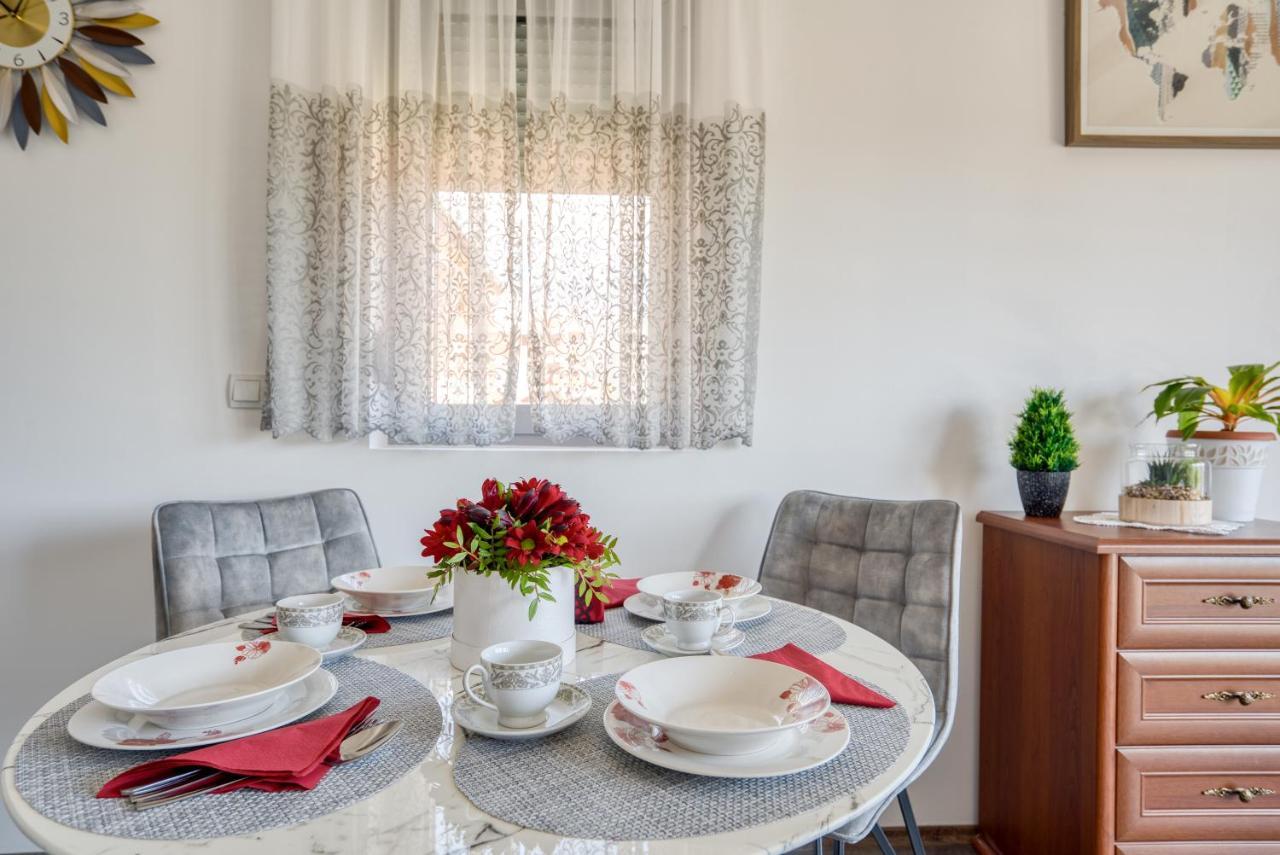 Apartment With A View 부드바 외부 사진
