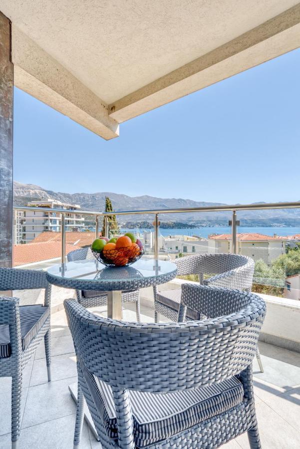 Apartment With A View 부드바 외부 사진